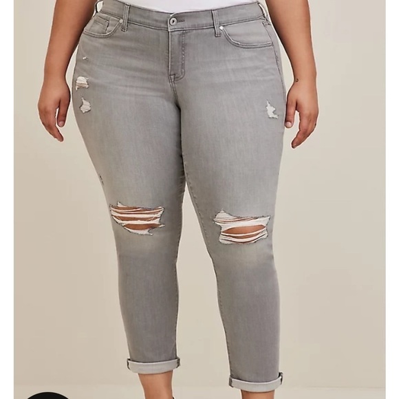 TORRID gray boyfriend straight super soft midrise jeans - Picture 2 of 7